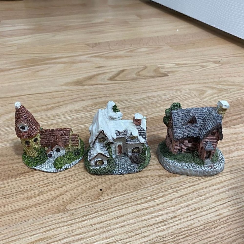 Vintage Cornwall Cottage Collection Christmas Village Bundle Ceramic House